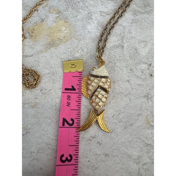 Vintage Articulated Fish Gold Tone Necklace with White Enamel - Picture 3 of 5